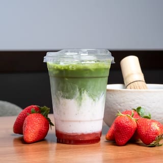 Strawberry Matcha Latte (Iced)